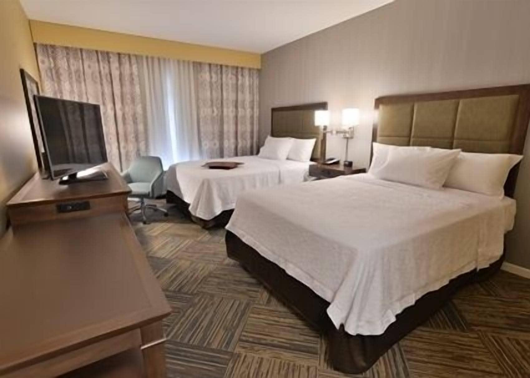 Hampton Inn Fond Du Lac Esterno foto